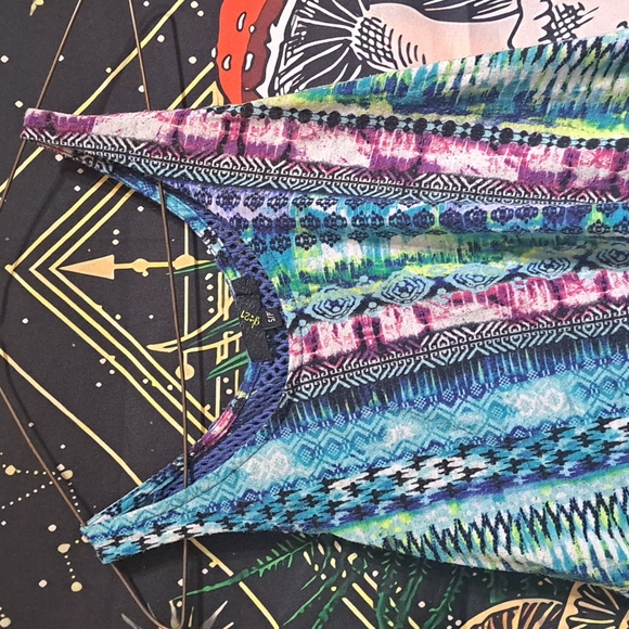 Summer top - Picture 2 of 4